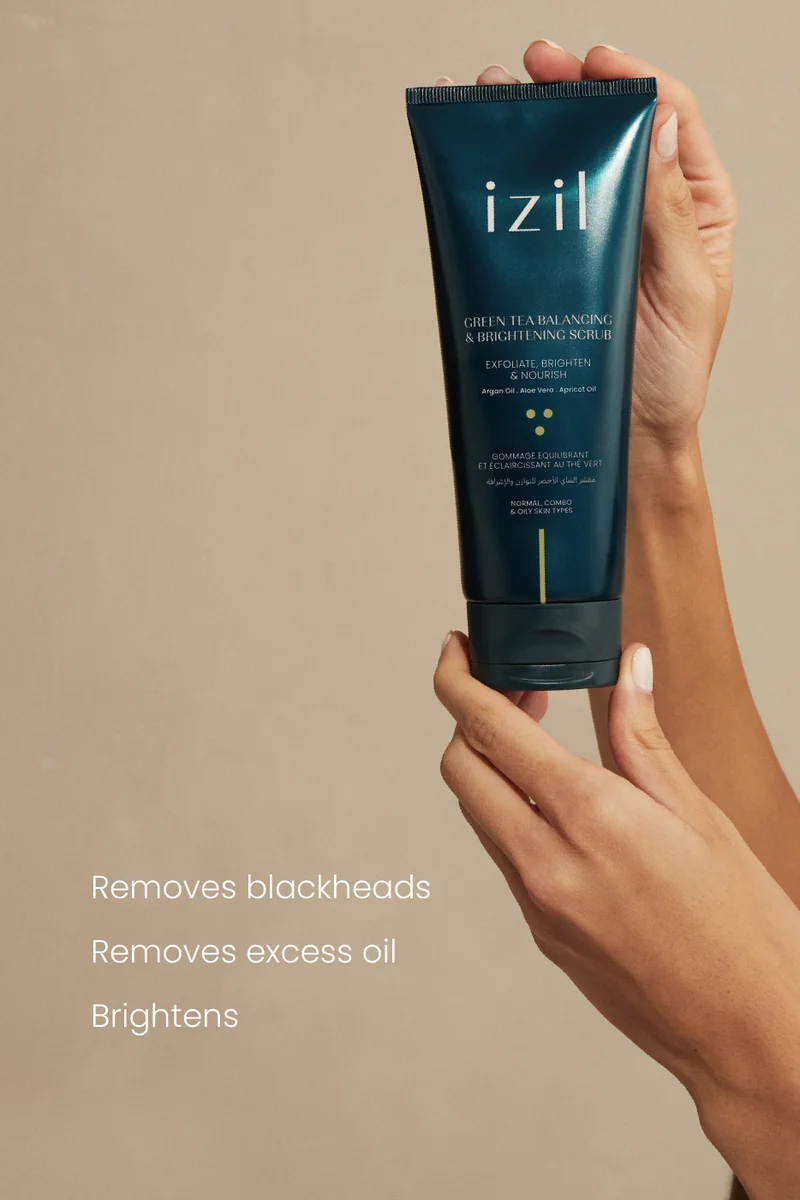 IZIL Green Tea Balancing & Brightening Scrub